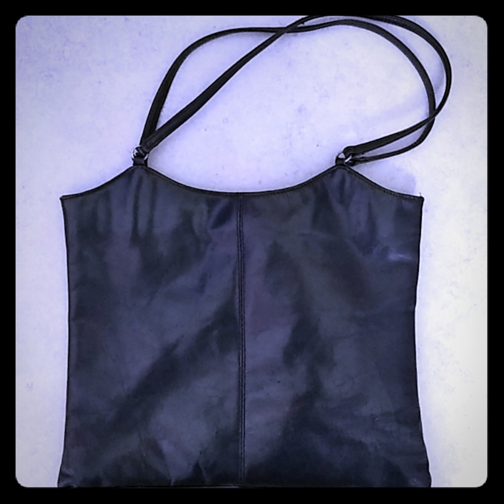 Kenneth Cole black leather handbag